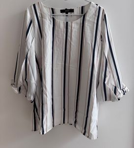 Vero Moda - Striped Blouse Chic &amp; Versatile
