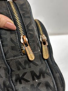 Michael kors backpack 🎒