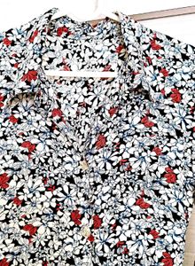 👗White Maxi Floral Dress