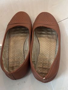 Comfortable Brown Perforated Flats