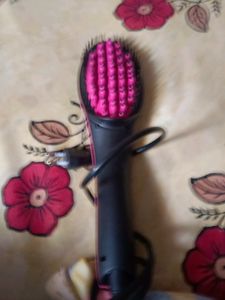 HQt Hair Straightener Brush Free Size