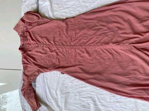 5 tops and 4 pants for 50rs 🟥🟥🟥
