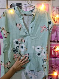 NEW Mint Floral Print V-Neck Tunic Top B1G1
