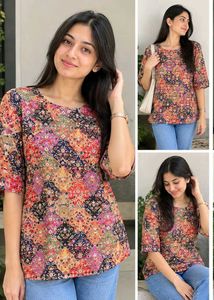 Stylish Printed Top Size S