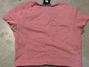 Hello Kitty Pink Cropped T-Shirt
