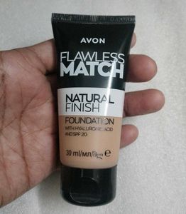 Avon Flawless Match Foundation