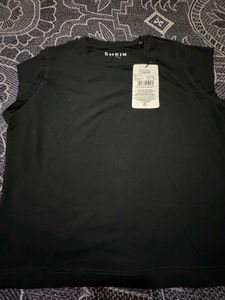 SHEIN Black T-Shirt