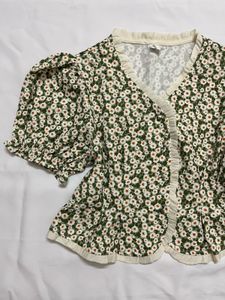 Green Floral Puff Sleeve Blouse top