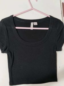 H&M crop top