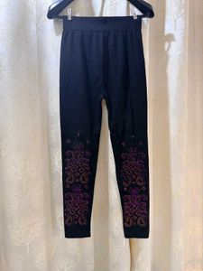 Stylish Black Leggings with Embellishments