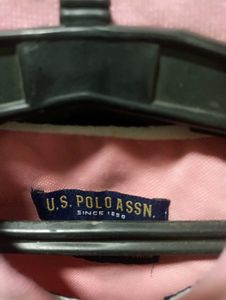 us polo l size black and peach colour T-shirt