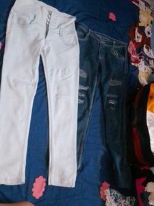 2 used Women's Jeans