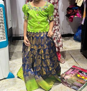 Beautiful Green & Blue Ethnic Lehenga Set muggum w