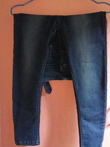 Size - [28] Jeans🚨