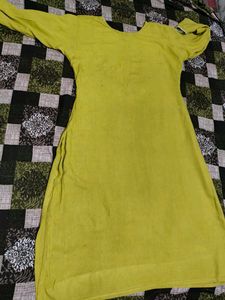 Beautiful Embroidered Kurti