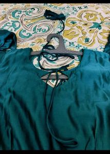 1 hr used Beautiful Teal Ethnic Gown