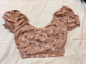 SSS Peach Floral Puff Sleeve Crop Top 🌸