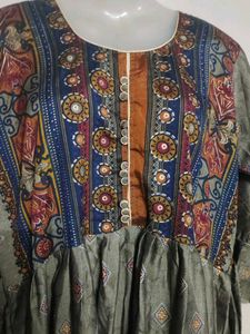 Untouched|PLUSS Sized|Branded Ethnic Midi Dress