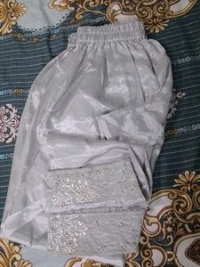 Elegant Kurta with Intricate Embellishments