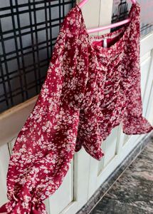 Chic Floral Print Smocked Blouse