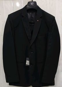 Urban United 3 pcs suit set