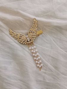 Elegant Pearl & Rhinestone Butterfly Hair Clip