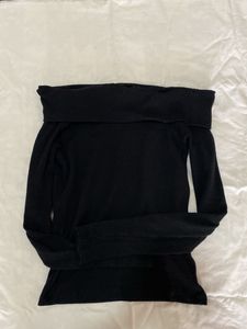 Black Off-Shoulder Long Sleeve Top