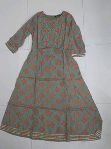 zudio women green gota patti kurta