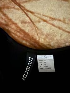 H&amp;M crop top