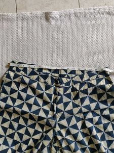 Geometric Print Wide-Leg Pants