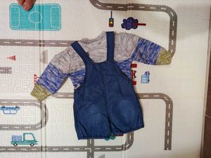 Baby Sweater With Free 🆓 Dungarees