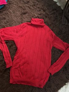 Red Turtleneck / Highneck Sweater