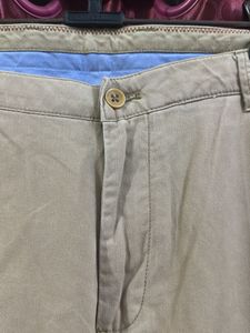 Men's Classic Khaki Chinos