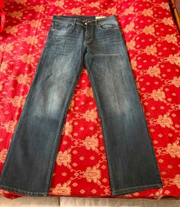 Classic blue Denim Jeans
