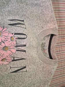 Gray 'Woman' Floral Graphic Sweatshirt