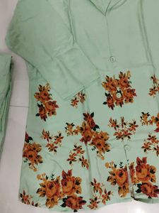 Floral Print co-ord Set🤍💚