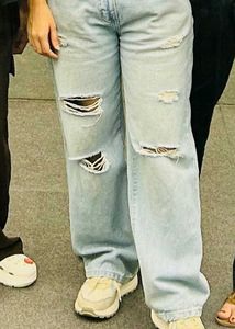 Light Wash Ripped Wide Leg Jeans