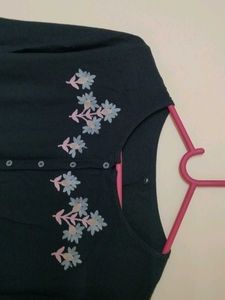 Embroidered Black Kurta