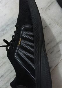 Black Shoes