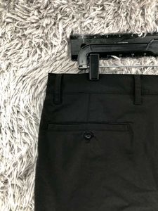 CHAPS Men's Black Cargo Shorts