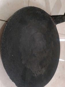 Vintage Round Tawa Griddle with Wooden Handle