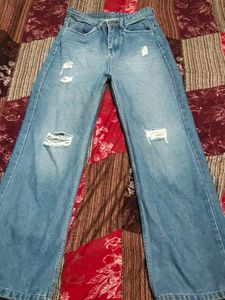 rough look jeans