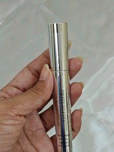 Swiss Beauty Volumizing Mascara