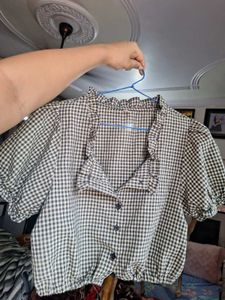 Cute Gingham Ruffle Crop Top freebies too!✨️