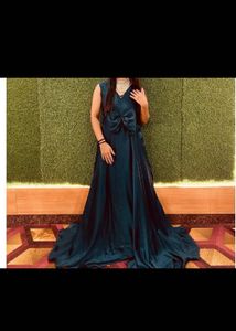Elegant Teal Gown with Bow Detail