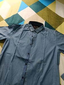 Printed Slim Fit Shirt💙