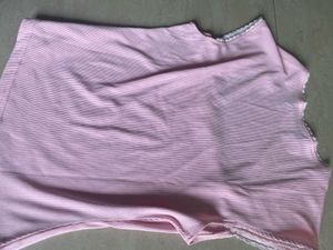 Cute Pink Ribbed Top with Bow