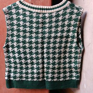 KOREAN Houndstooth Knit Sweater Vest