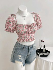 Floral Print Smocked Crop Top
