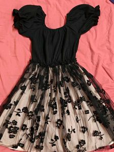 Black Floral Tulle Dress (4-5 years)